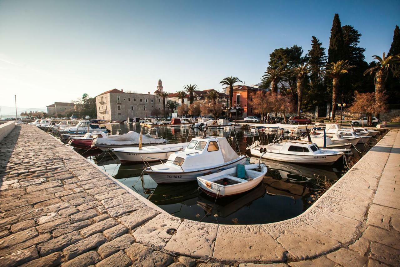 Apartments Mb Kaštela Kültér fotó
