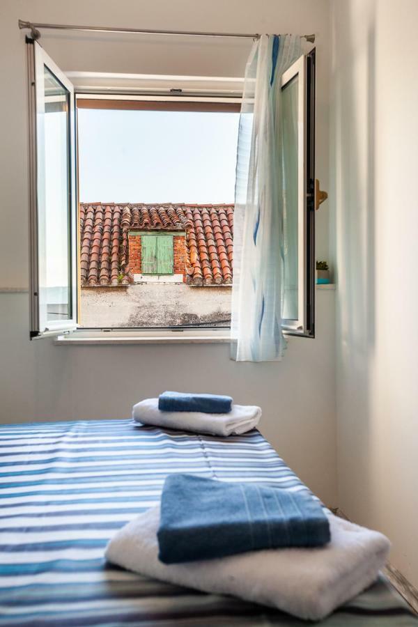 Apartments Mb Kaštela Kültér fotó